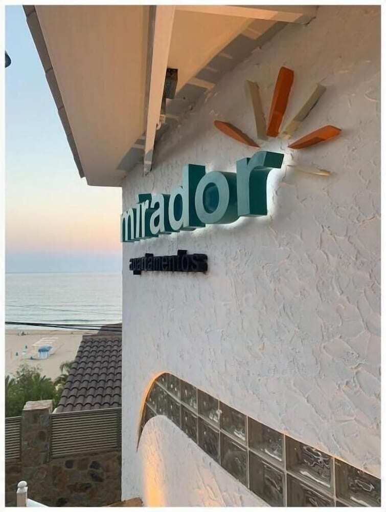 Aparthotel Apartamentos Mirador