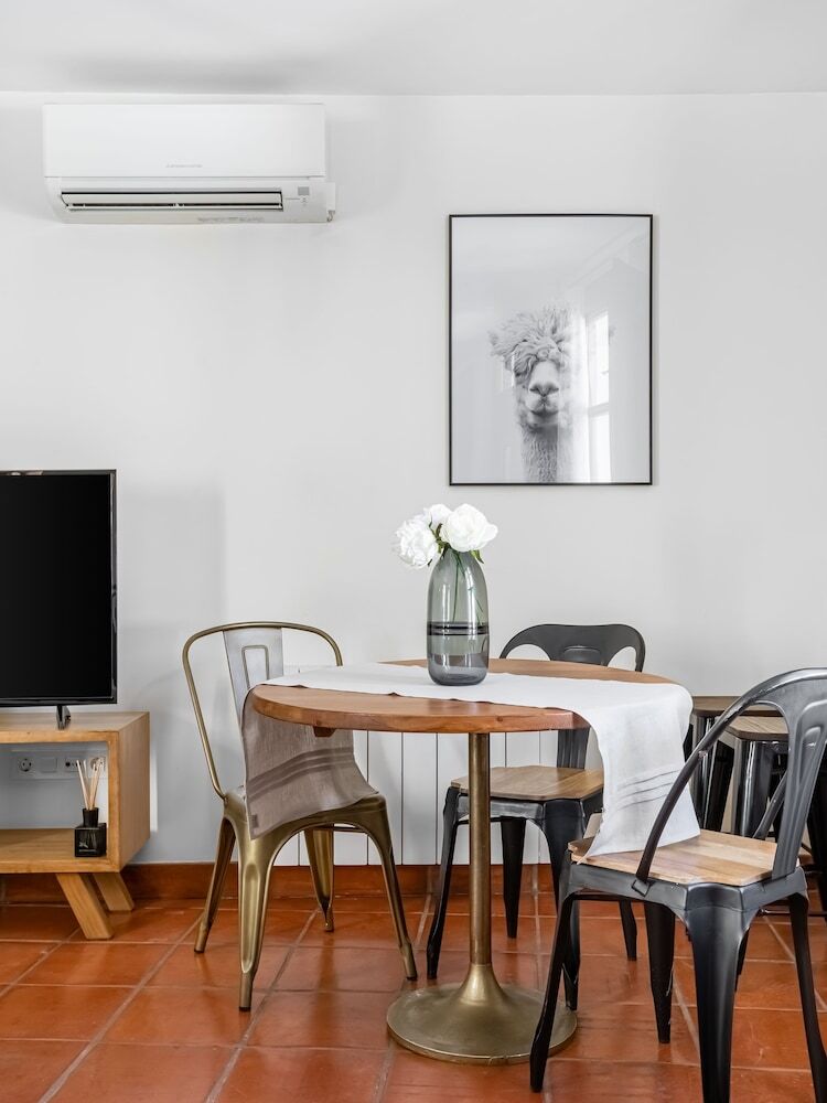 Aparthotel Limehome Granada Calle Sta. Ana