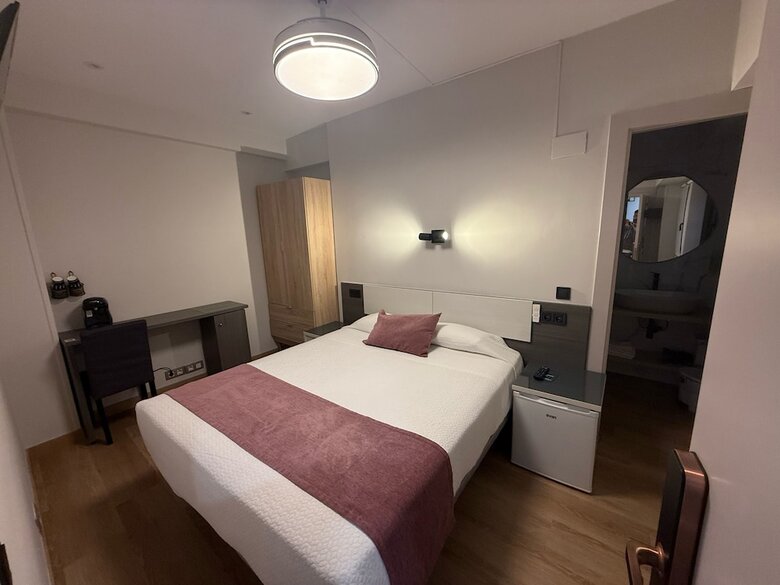 Pension Plaza Santander