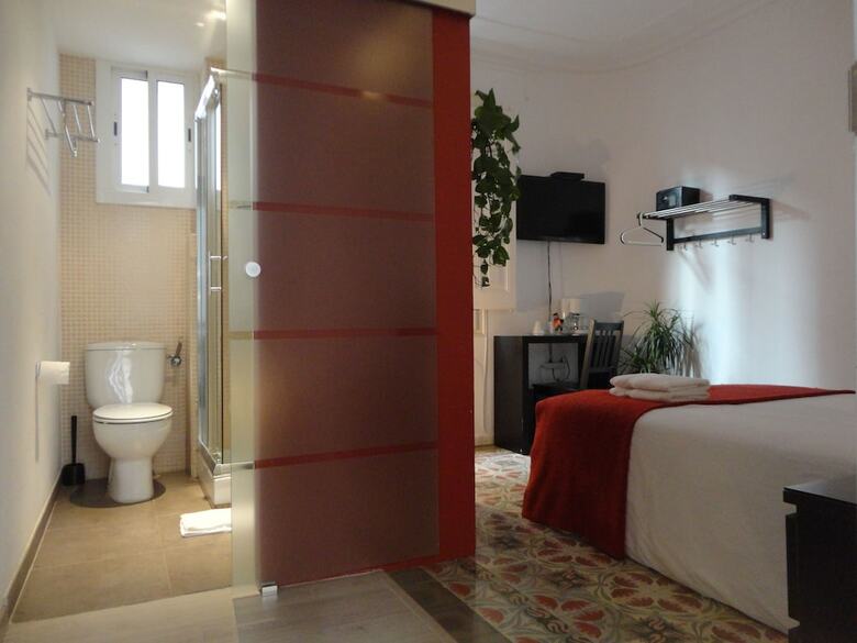 Pension Brustar G�tic