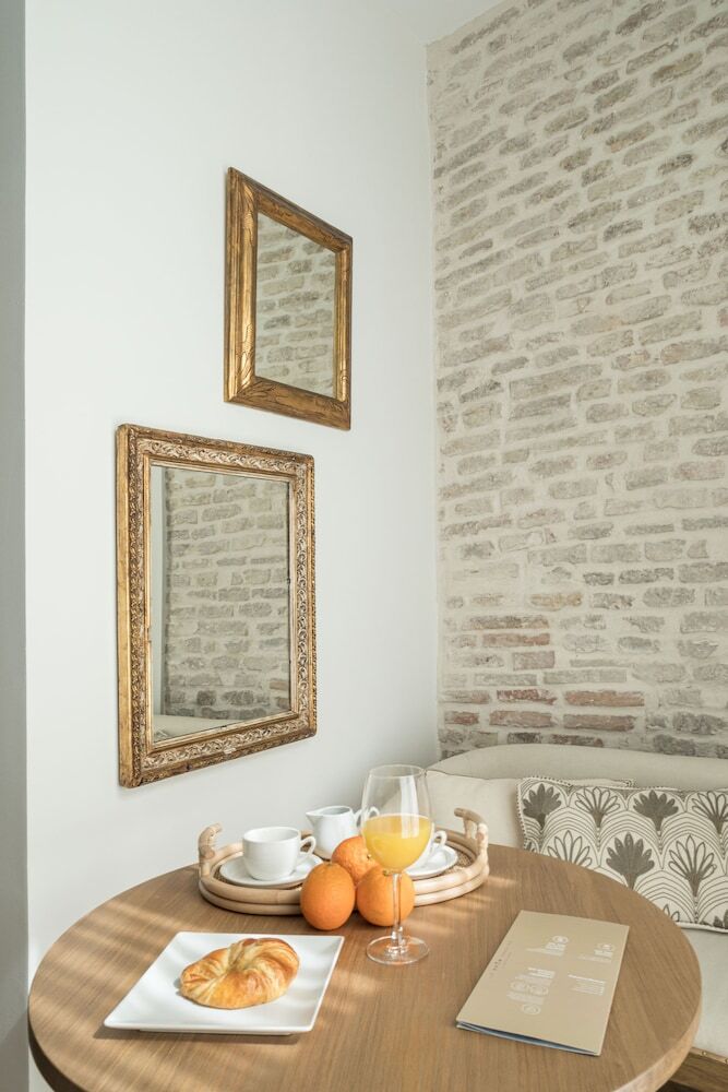 Aparthotel Mylu Suites By Puerta Catedral