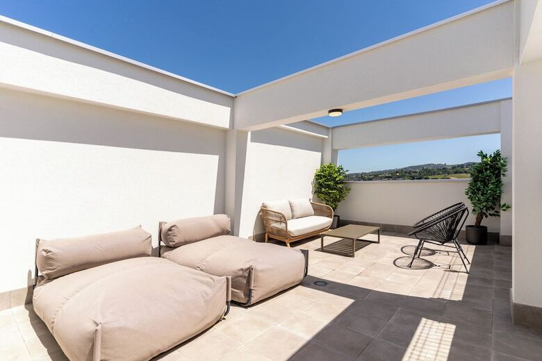 Aparthotel Limehome Oviedo Calle Postigo Bajo