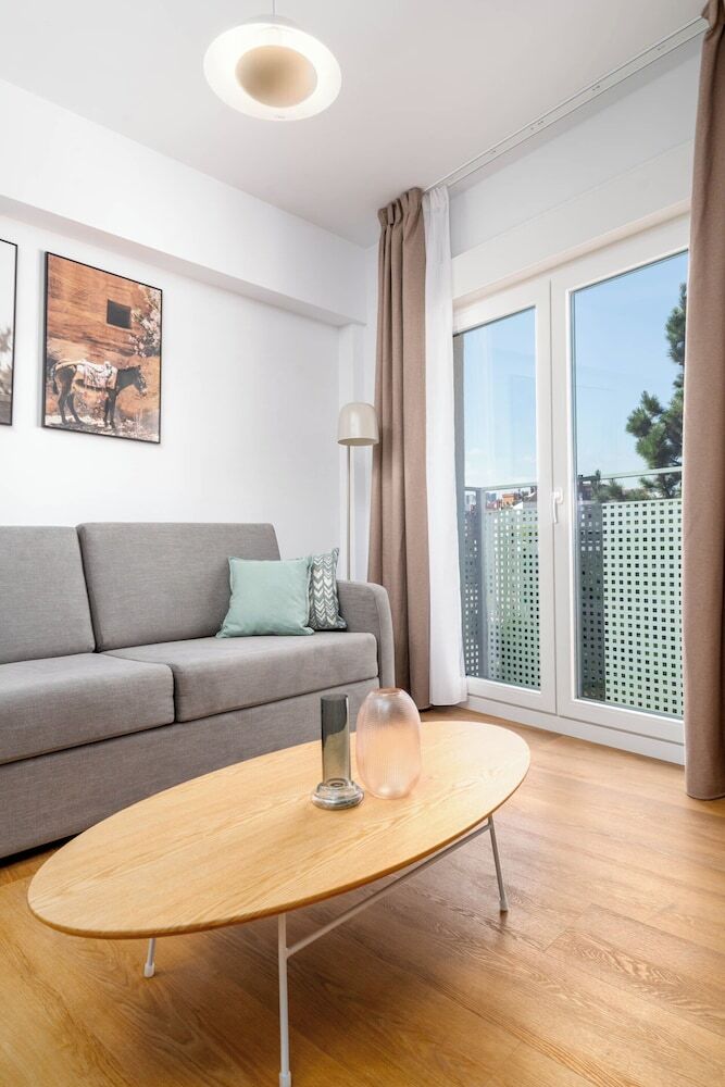 Aparthotel Limehome Oviedo Calle Postigo Bajo