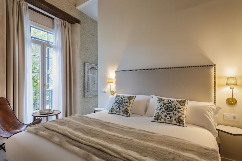 Aparthotel Casa Sevilla 1855 Suites By �poca
