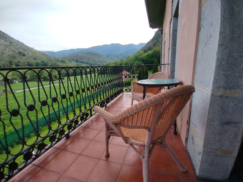 Hotel La Villa De Palacios