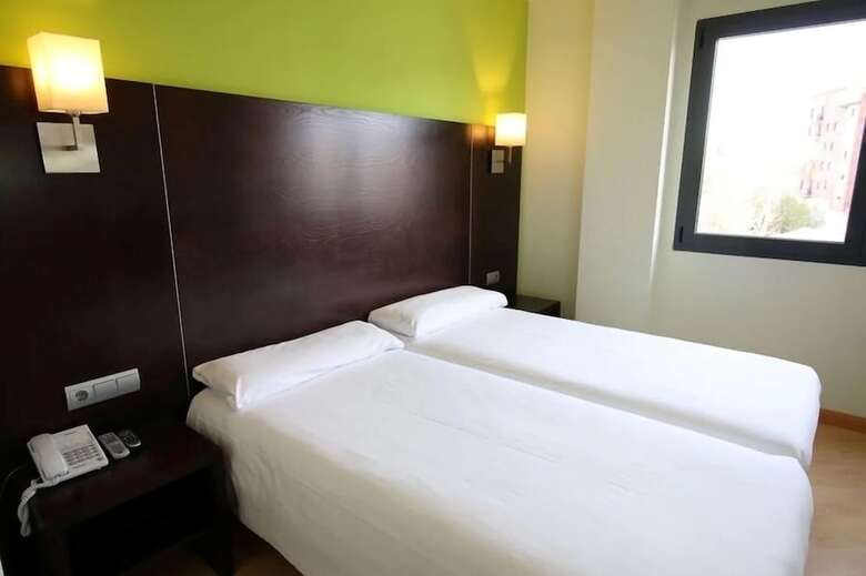 Hotel Carde�a By Gaiarooms