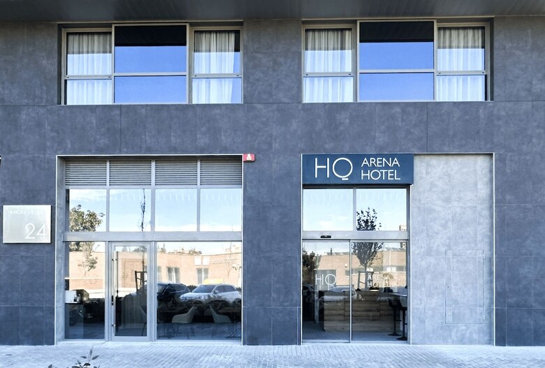 Hq Arena Hotel