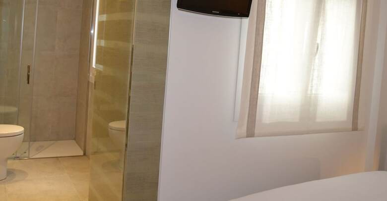 Pension Denik� Hostal Grupo Atalaia