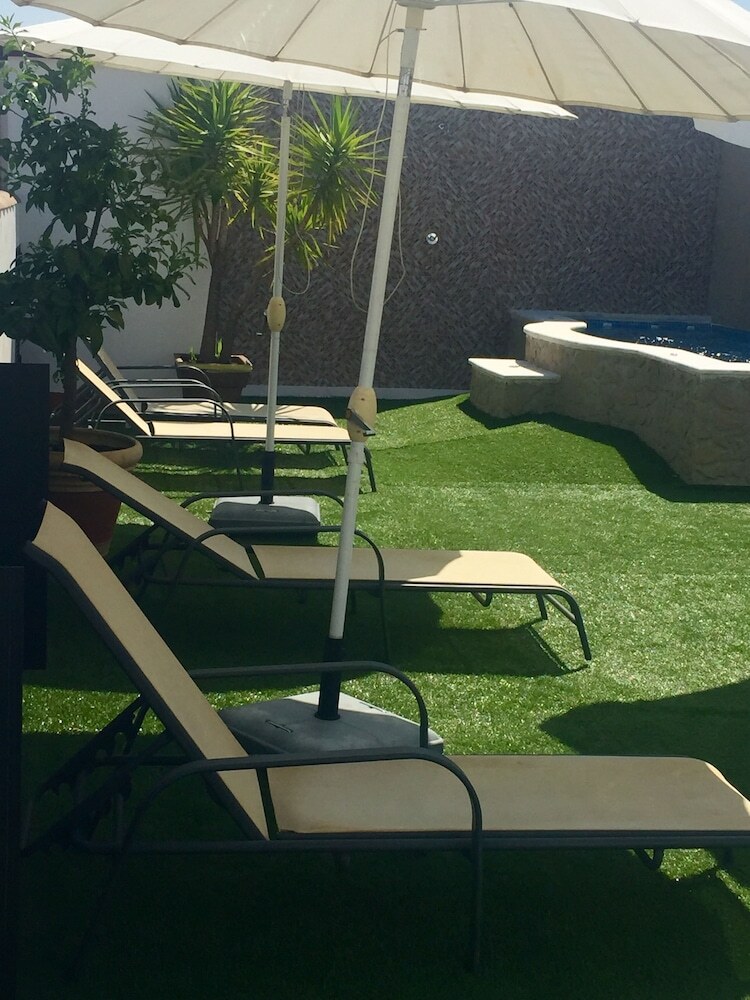 Aparthotel Apartamentos La Fuente