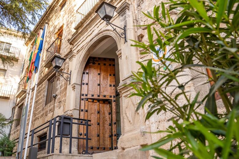 Hostal Albergue Inturjoven Cazorla - Hostel