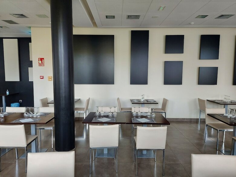 Hotel Fuente Del Miro