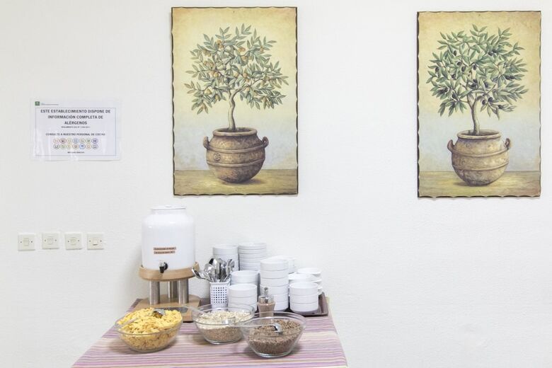 Hostal Marbella Inturjoven Youth Hostel