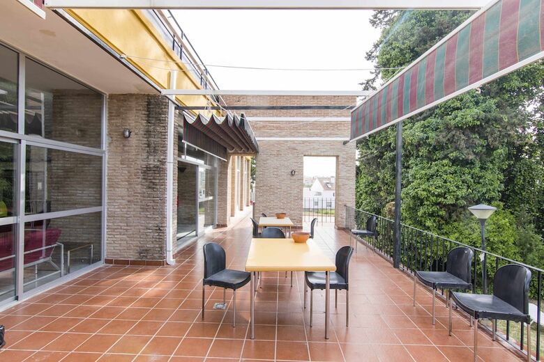 Hostal Marbella Inturjoven Youth Hostel