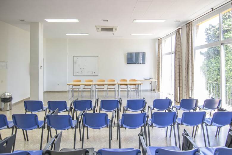 Hostal Marbella Inturjoven Youth Hostel