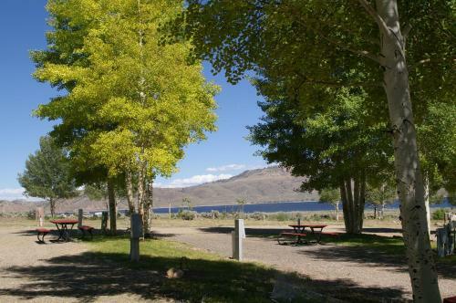 Gunnison Lakeside Cabins & Rv Park