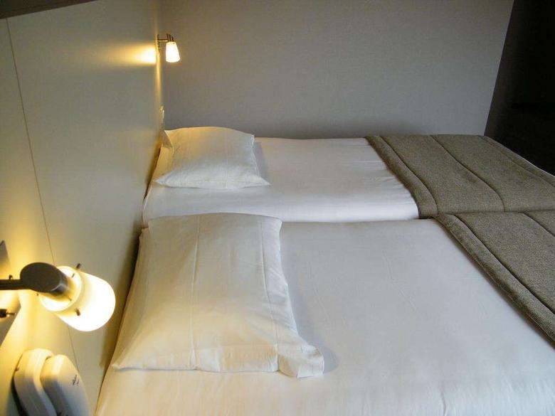 Brit Hotel Armor