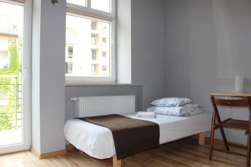 999 Aparthostel