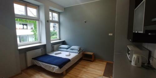 999 Aparthostel