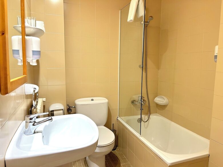 La Posada D'�neu By Rda Hotels