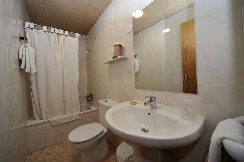 Pension Hostal Vall D'aneu