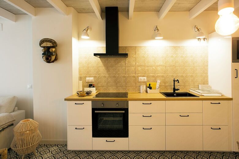 Aparthotel Graffiti Suites M�laga
