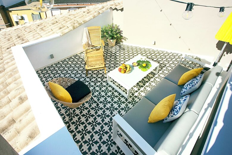 Aparthotel Graffiti Suites M�laga