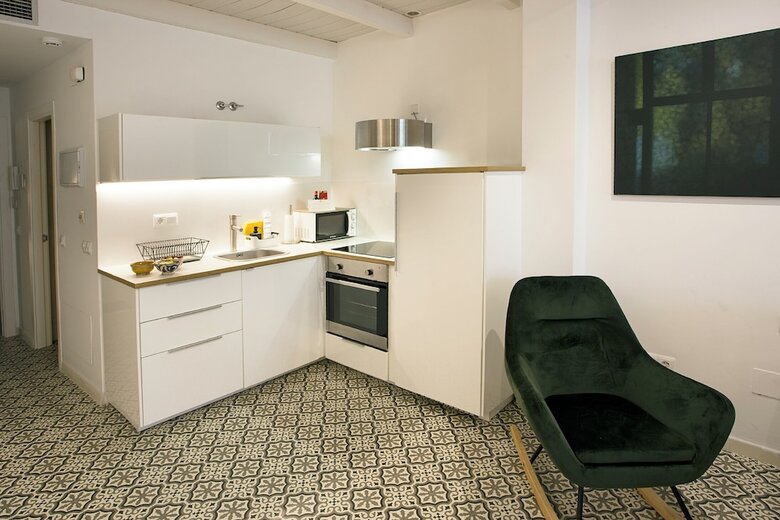 Aparthotel Graffiti Suites M�laga