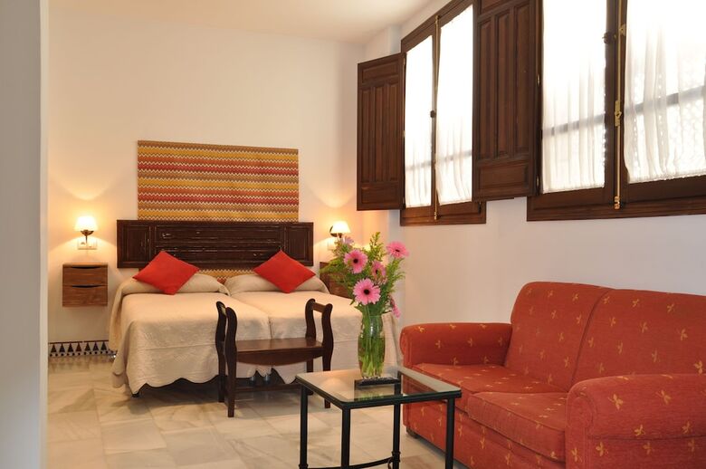 Apartamentos Plaza