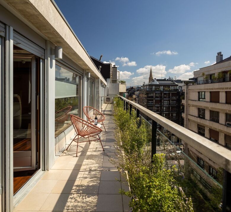 Aparthotel The Passage Apartments