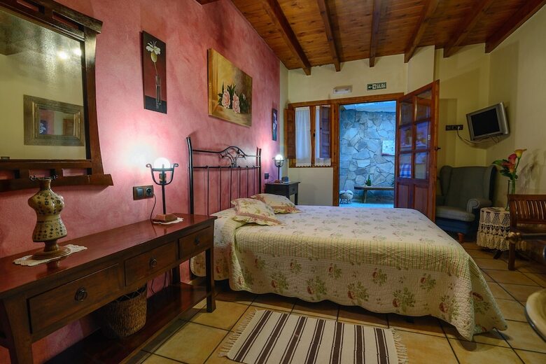 Aparthotel Apartamentos Rurales Balc�n Real