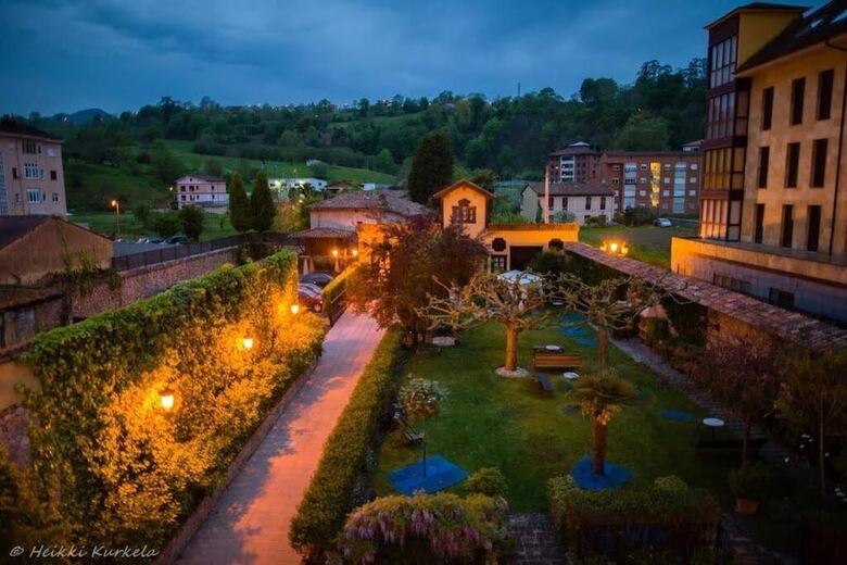 Aparthotel La Pontiga