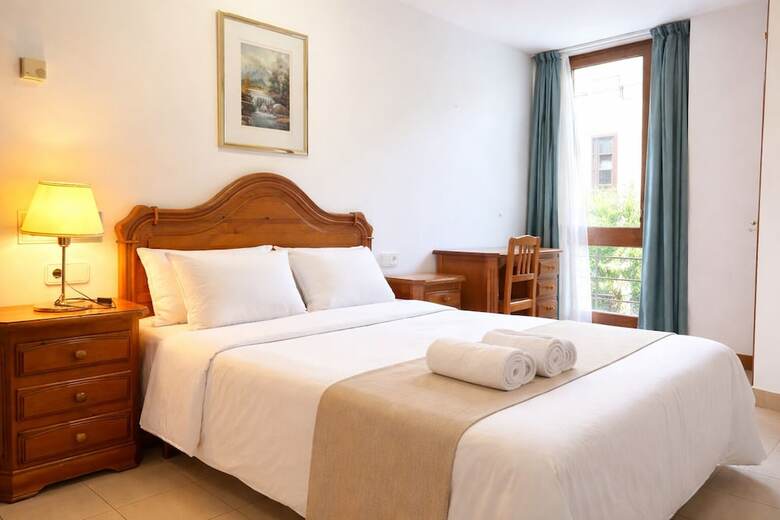 Hotel La Creu By Rda Hotels