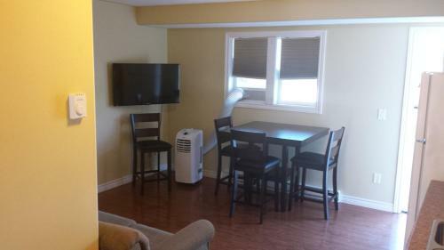 Escarpment Heights Motel