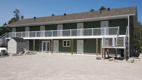 Escarpment Heights Motel
