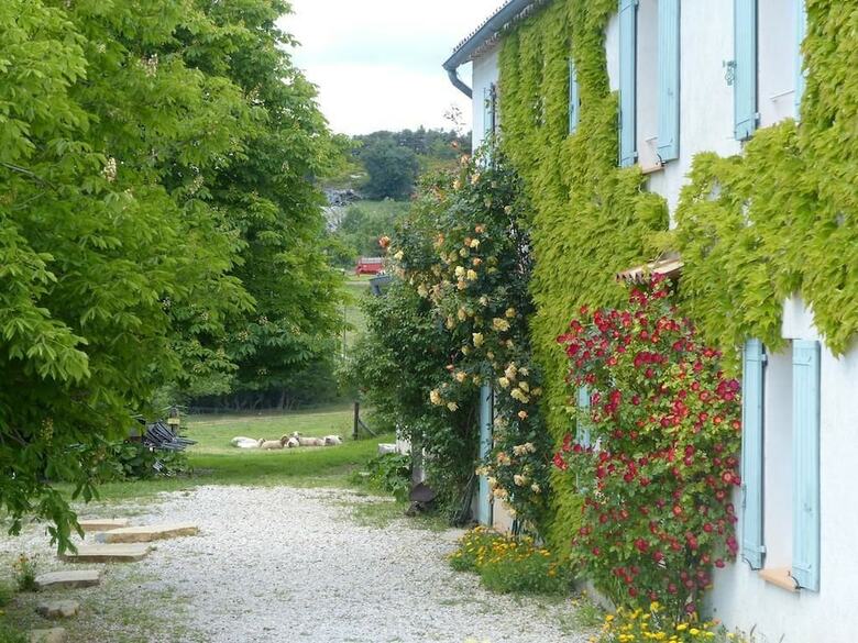 Bed & Breakfast La Ferme Du Petit Segries