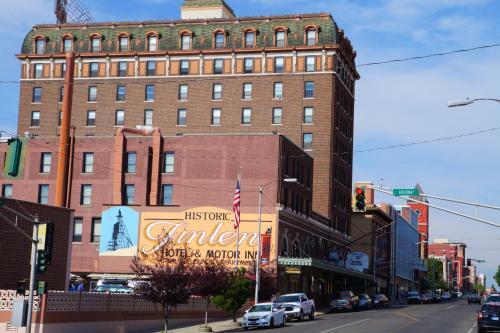 Finlen Hotel And Motor Inn
