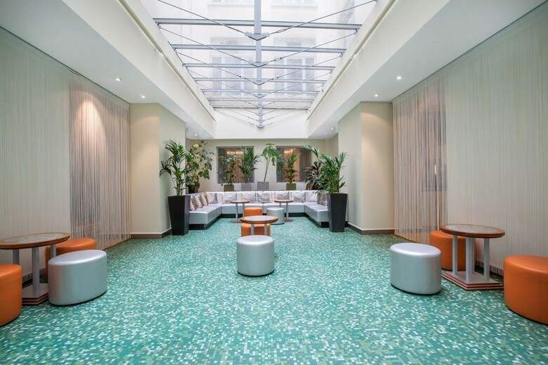 Hotel Doubletree By Hilton Brussels City
