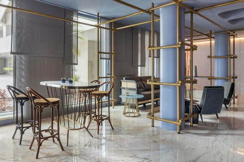Hotel Next By Savoy Signature