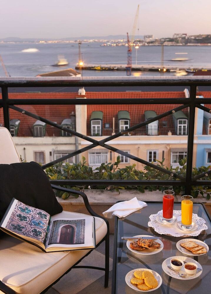 Hotel As Janelas Verdes