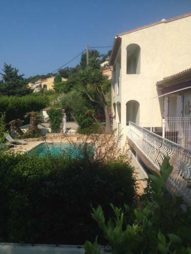 Bed & Breakfast La Bastide Des Pins