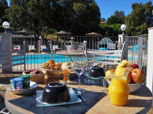 Hotel La Villa Nais