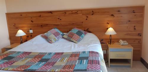 Hotel Logis Auberge De La Mandrie