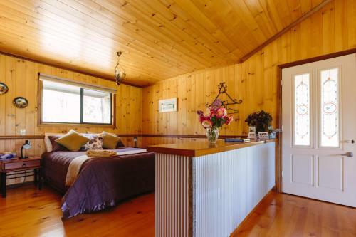Bed & Breakfast Tuckeroo Cottages & Gardens