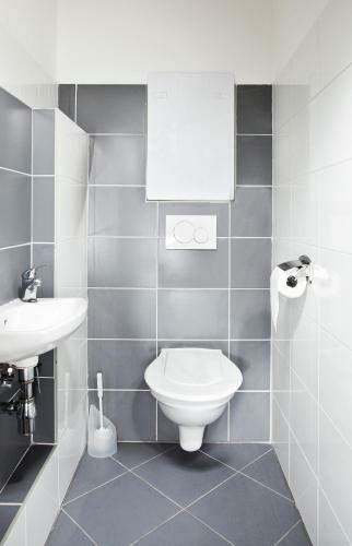 Apartments Kope?n� With Parking