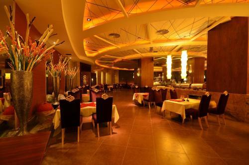 Huangma Holiday Hotel
