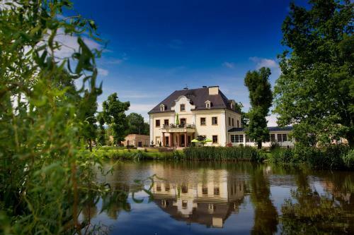 Hostal Pa?ac Na Wodzie Emotions & Thermal Spa