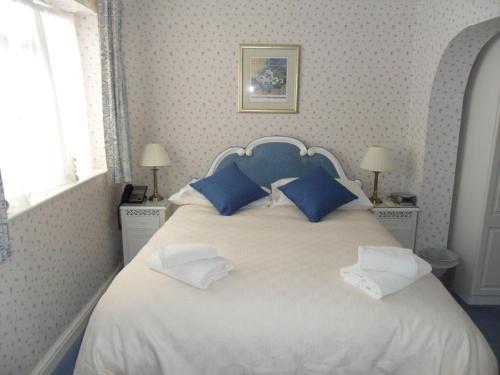 The Country Cottage Hotel