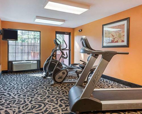 Hotel Quality Suites Sulphur