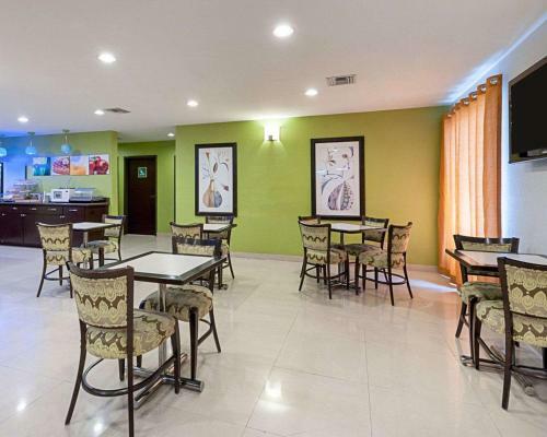Hotel Quality Suites Sulphur