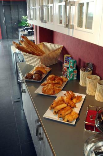 Hotel H�tel Le Saint Loup